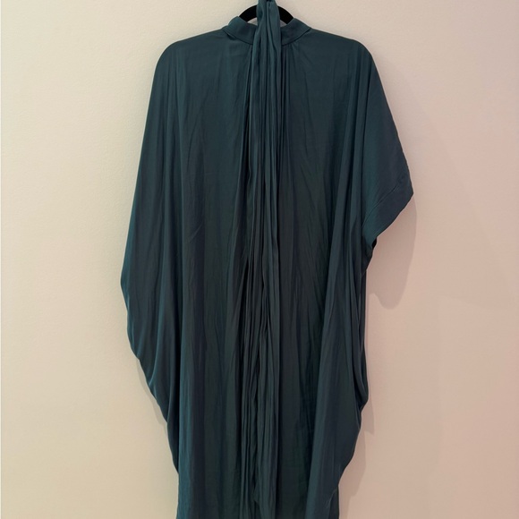 One Dress Project - Picture 5 of 9